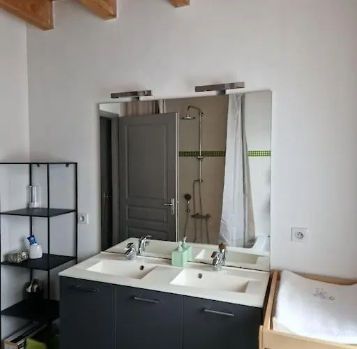 Maison Chaleureuse Proche A31, Avec Parking Lägenhet