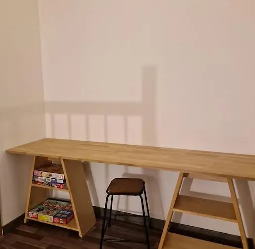 Lägenhet Maison Chaleureuse Proche A31, Avec Parking *